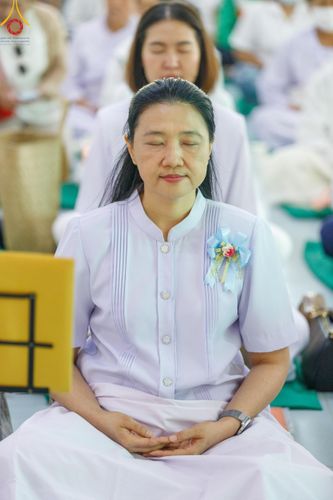 ภาพ No.189592:พิธีทอดผ้าป่าทำนุบำรุงศาสนสถาน ในโครงการธรรมยาตรา กตัญญูบูชา มหาปูชนียาจารย์ พระมงคลเทพมุนี(สด จนฺทสโร) พระผู้ปราบมาร อนุสรณ์สถาน 7 แห่ง ปีที่ 13 ณ วัดสองพี่น้อง ต.ต้นตาล อ.สองพี่น้อง จ.สุพรรณบุรี วันที่ 5 มกราคม พ.ศ. 2568