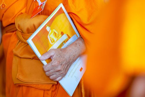 ภาพ No.235953:วันที่ 3 สิงหาคม พ.ศ. 2568 ภาพบรรยากาศ การต้อนรับปฎิสันถาร ของคณะสงฆ์ ในวันสมาธิโลก พิธีถวายมหาสังฆทาน 2,000 กว่าวัด ณ วัดพระธรรมกาย