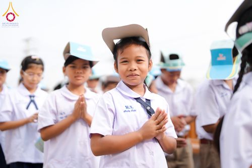 ภาพ No.298929:วันที่ 20 มกราคม พ.ศ. 2569 พิธีทอดผ้าป่าทำนุบำรุงศาสนสถาน ณ วัดใหม่นพรัตน์ ต.เนินพระปรางค์ อ.สองพี่น้อง จ.สุพรรณบุรี ในโครงการธรรมยาตรา กตัญญูบูชา มหาปูชนียาจารย์ พระมงคลเทพมุนี(สด จนฺทสโร) พระผู้ปราบมาร อนุสรณ์สถาน 7 แห่ง ปีที่ 14