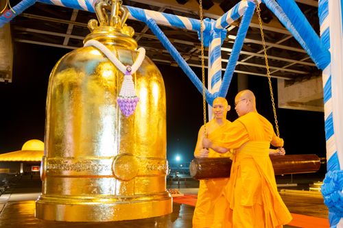 ภาพ No.326971:วันศุกร์ที่ 1 พฤษภาคม พ.ศ.2569 พิธีฉลองชัยชิตังเม สวดธัมมจักกัปปวัตตนสูตร ครบ 8,333,000,000 จบ ในวันขึ้น 15 ค่ำ เดือน 6 ณ วัดพระธรรมกาย