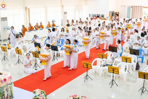 ภาพ No.336129:วันที่ 20 มิถุนายน พ.ศ.2569 พิธีทอดผ้าป่า ส่งเสริมงานพระพุทธศาสนา , พิธีเจริญพระพุทธมนต์เนื่องในวาระครบรอบ 14 ปี ธรรมอุทยานบ้านแป้ง อ.พรหมบุรี จ.สิงห์บุรี