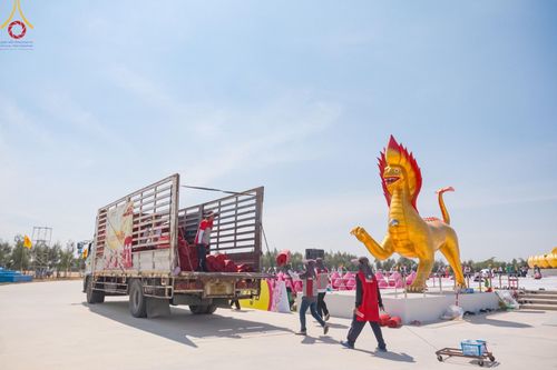 ภาพ No.206673:V.54 สารพัดV สารพัดดี ที่บางปลา ในโครงการธรรมยาตรา กตัญญูบูชา มหาปูชนียาจารย์ พระมงคลเทพมุนี(สด จนฺทสโร) พระผู้ปราบมาร อนุสรณ์สถาน 7 แห่ง ปีที่ 13 ระหว่างวันที่ 2-31 มกราคม พ.ศ. 2568