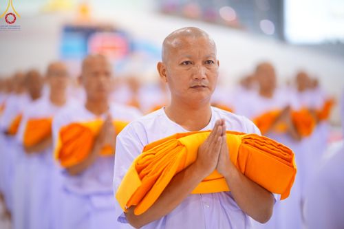 ภาพ No.180667:พิธีบรรพชาอุปสมบท โครงการอุปสมบทบูชาธรรมมหาปูชนียาจารย์ ประจำปีพุทธศักราช 2567 วันเสาร์ที่ 7 ธันวาคมพ.ศ. 2567 ณ วัดพระธรรมกาย จ.ปทุมธานี