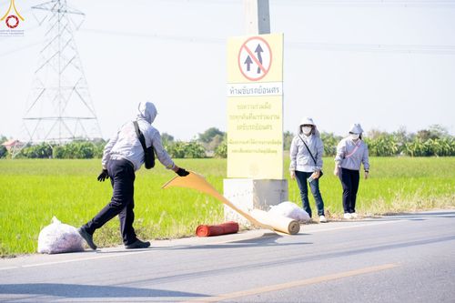 ภาพ No.117873:V.17 สำเร็จๆ การเตรียมงาน เก็บงาน การรับบุญของเจ้าหน้าที่หน่วยงานต่างๆ เพื่อโครงการธรรมยาตรา กตัญญูบูชามหาปูชนียาจารย์ พระมงคลเทพมุนี (สด จนฺทสโร) พระผู้ปราบมาร อนุสรณ์สถาน 7 แห่ง ปีที่ 12 ระหว่างวันที่ 2 - 31 มกราคม พ.ศ.2567