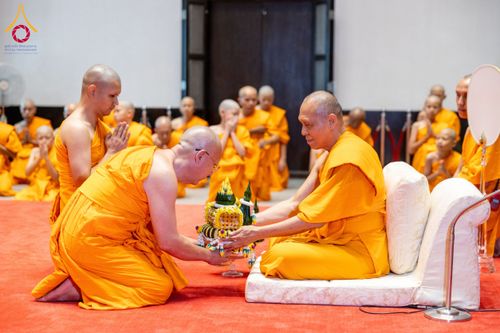 ภาพ No.144214:พิธีบรรพชาอุปสมบทหมู่ พระธรรมทายาทนานาชาติ(ภาษาจีน) รุ่น 19 ณ วัดพระธรรมกาย จ.ปทุมธานี วันเสาร์ที่ 13 กรกฎาคม พ.ศ. 2567