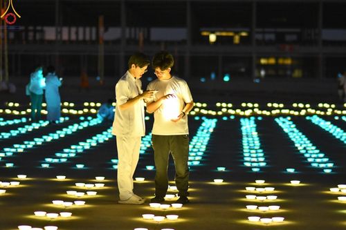 ภาพ No.58354:V.41 เทหมดใจ  ลุยต่อไป ร้อยซาวปี การเตรียมงาน การปฏิบัติงาน และการเก็บงาน ของเจ้าหน้าที่หน่วยงานต่างๆ เพื่อพิธีฉลองอายุวัฒนมงคล 80 ปี หลวงพ่อธัมมชโย และรับถวายมหาสังฆทาน 10,000 กว่าวัดทั่วประเทศ ในวันคุ้มครองโลก จันทร์ที่ 22 เมษายน พ.ศ. 2567