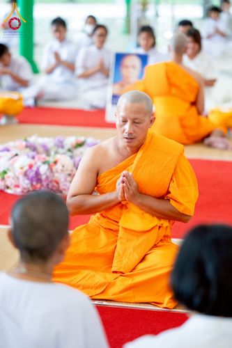 ภาพ No.256313:วันที่ 4 ตุลาคม พ.ศ. 2568 พิธีบรรพชาอุปสมบท  โครงการอุปสมบทหมู่บูชาธรรม 141 ปี  พระมงคลเทพมุนี (สด จนฺทสโร) ณ โบสถ์พระไตรปิฏก วัดพระธรรมกาย จ.ปทุมธานี