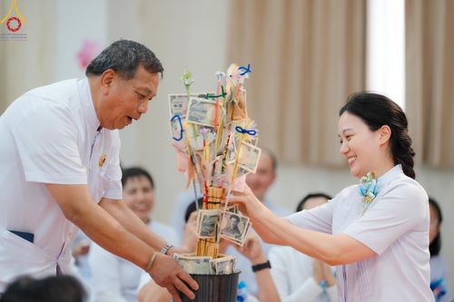 ภาพ No.133147:พิธีทอดผ้าป่าสามัคคีฉลองครบ 13 ปี วัดพระธรรมกายไอจิ แด่คณะพระภิกษุสงฆ์ 12 วัด ศูนย์สาขาทั่วภาคพื้นญี่ปุ่น วันที่ 31 มีนาคม พ.ศ. 2567