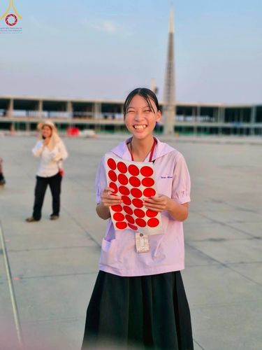 ภาพ No.208210:V.55 สารพัดV สารพัดดี ที่วัดพระธรรมกาย ในโครงการธรรมยาตรา กตัญญูบูชา มหาปูชนียาจารย์ พระมงคลเทพมุนี (สด จนฺทสโร) พระผู้ปราบมาร อนุสรณ์สถาน 7 แห่ง ปีที่ 13 ระหว่างวันที่ 2-31 มกราคม พ.ศ. 2568