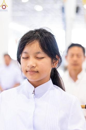 ภาพ No.136692:พิธีตักบาตร พิธีบูชาข้าวพระ ในวันอาทิตย์ต้นเดือนที่ 5 พฤษภาคม พ.ศ. 2567 ณ วัดพระธรรมกาย จ.ปทุมธานี