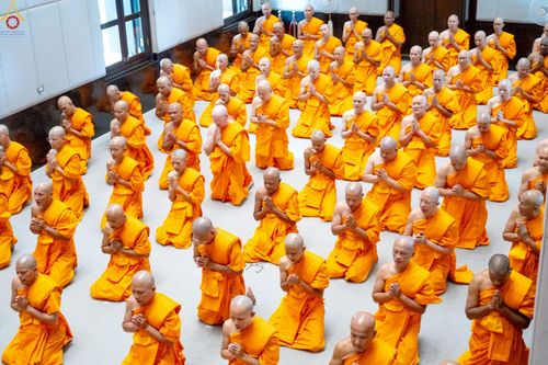 ภาพ No.232401:วันเสาร์ที่ 5 กรกฎาคม พ.ศ. 2568 พิธีบรรพชาอุปสมบท ธรรมทายาท โครงการบรรพชาอุปสมบทหมู่ รุ่นเข้าพรรษา ,  โครงการบวชพระนานาชาติ AEC & WAB รุ่นที่ 9 ณ วัดพระธรรมกาย