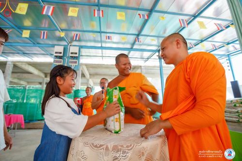 ภาพ No.161188:พิธีถวายมหาสังฆทาน 31 วัด , พิธีบุพเปตพลี , พิธีไถ่ชีวิตโค และ ปล่อยพันธ์ุปลาจำนวน 50,000 ชีวิต ณ ศูนย์การศึกษาจอมบึง ต.รางบัว อ.จอมบึง จ.ราชบุรี วันที่ 28 กันยายน พ.ศ. 2567