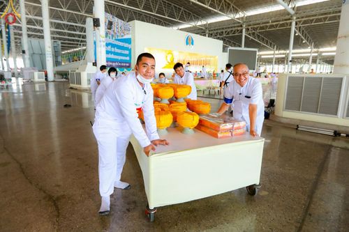 ภาพ No.131718:พิธีร่วมบุญบรรพชาสามเณร 5,000 รูป ณ บ้านแก้วเรือนทองคุณยาย สภาธรรมกายสากล วัดพระธรรมกาย วันเสาร์ที่ 23 มีนาคม พ.ศ. 2567