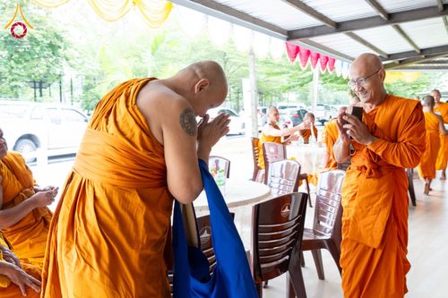 ภาพ No.156210:พิธีถวายสังฆทานแด่คณะสงฆ์ 323 วัด 4 จังหวัดชายแดนภาคใต้ ปีที่ 20 ครั้งที่ 173 พิธีมอบกองทุนหนุนแรงใจช่วยครูใต้ ปีที่ 17 ครั้งที่ 137 วันเสาร์ที่ 21 กันยายน พ.ศ.2567 ณ ศูนย์ปฏิบัติธรรมภาคใต้ อ.บางกล่ำ จ.สงขลา