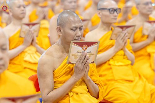 ภาพ No.182832:พิธีปฎิบัติธรรมและพิธีรับมอบต้นสมบัติจักรพรรดิ วันอาทิตย์ที่ 15 ธันวาคม พ.ศ. 2567 ณ สภาธรรมกายสากล วัดพระธรรมกาย