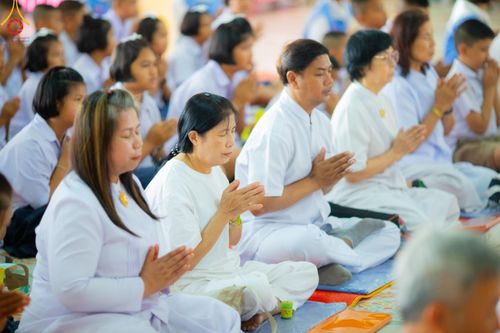 ภาพ No.192194:พิธีทอดผ้าป่าทำนุบำรุงศาสนสถาน ณ วัดนราภิรมย์ ตำบลนราภิรมย์ อำเภอบางเลน จังหวัดนครปฐม ในโครงการธรรมยาตรา กตัญญูบูชา มหาปูชนียาจารย์ พระมงคลเทพมุนี(สด จนฺทสโร) พระผู้ปราบมาร อนุสรณ์สถาน 7 แห่ง ปีที่ 13 วันที่ 9 มกราคม พ.ศ. 2568