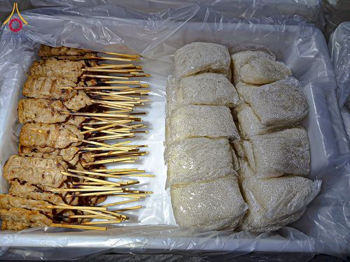 ภาพ No.200263:พิธีถวายภัตตาหารเป็นสังฆทาน แด่พระธรรมยาตรา ณ อนุสรณ์สถานบางปลา วัดบางปลา อำเภอบางเลน จังหวัดนครปฐม ในโครงการธรรมยาตรา กตัญญูบูชา มหาปูชนียาจารย์ พระมงคลเทพมุนี(สด จนฺทสโร) พระผู้ปราบมาร อนุสรณ์สถาน 7 แห่ง ปีที่ 13 วันที่ 23 มกราคม พ.ศ. 2568