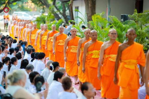 ภาพ No.135777:พิธีปลงผมธรรมทายาท โครงการบรรพชาและอุปสมบทหมู่ รุ่นบูชาธรรม 80 ปี หลวงพ่อธัมมชโย ณ หมู่บ้านบรรลุธรรม วัดพระธรรมกาย วันที่ 7 เมษายน พ.ศ. 2567