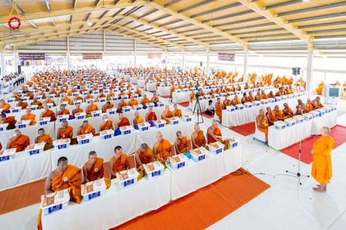 ภาพ No.230218:วันเสาร์ที่ 28 มิถุนายน พ.ศ. 2568 พิธีถวายสังฆทาน 323 วัด 4 จังหวัดชายแดนใต้ ปีที่ 21 ครั้งที่ 178 พิธีมอบกองทุนหนุนแรงใจช่วยครูใต้ ปีที่ 18 ครั้งที่ 142 ณ ศูนย์อบรมเยาวชนจังหวัดปัตตานี