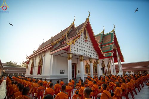 ภาพ No.112764:พิธีตักบาตรพระธรรมยาตราฯ ณ วัดสองพี่น้อง จ.สุพรรณบุรี วันที่ 15 มกราคม พ.ศ. 2567