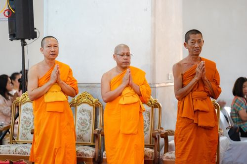 ภาพ No.184964:กิจกรรมวันรวมพลังเด็กดี V-Star ผู้นำฟื้นฟูศีลธรรมโลก กรุงเทพมหานคร ณ วัดมหาธาตุยุวราชรังสฤษฎิ์ราชวรมหาวิหาร กรุงเทพมหานคร ในวันที่ 13 ธันวาคม พ.ศ. 2567