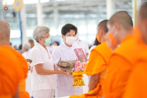 ภาพ No.80584:พิธีถวายทุนสนับสนุนการสร้าง พระไตรปิฎกฉบับธรรมชัย วันเสาร์ที่ 29 เมษายน พ.ศ. 2566 ณ สภาธรรมกายสากล วัดพระธรรมกาย