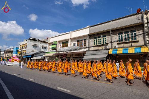 ภาพ No.211427:วันอาทิตย์ที่ 16 มีนาคม พ.ศ. 2568 ธรรมยาตราอัญเชิญพระบรมสารีริกธาตุ รอบเมืองปัตตานี ประดิษฐาน ณ ปทุมเจดีย์ เจดีย์พระพุทธเจ้า 5 พระองค์  ศูนย์อบรมเยาวชนปัตตานี