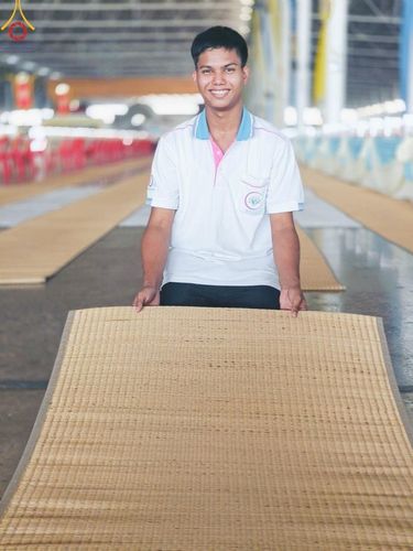 ภาพ No.59703:V.39 ทุ่มสุดใจ ธรรมชัย 80 ปี การเตรียมงาน การปฏิบัติงาน ของเจ้าหน้าที่หน่วยงานต่างๆ เพื่อพิธีฉลองอายุวัฒนมงคล 80 ปี หลวงพ่อธัมมชโย และรับถวายมหาสังฆทาน 10,000 กว่าวัดทั่วประเทศ ในวันคุ้มครองโลก จันทร์ที่ 22 เมษายน พ.ศ. 2567