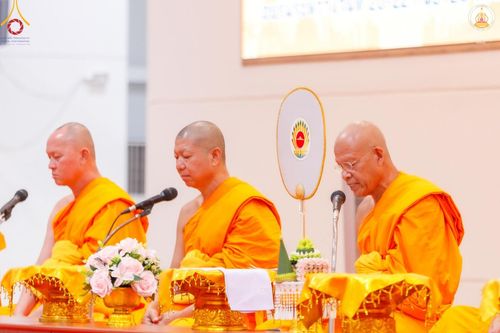 ภาพ No.157894:โครงการอบรมอุบาสก อุบาสิกาแก้ว  ตัวแทนทอดกฐิน 30,000 วัด ทั่วไทย บูชาธรรม 80 ปี หลวงพ่อธัมมชโย โซนตะวันตก 6 จังหวัด รุ่นที่ 3 ระหว่างวันที่ 20-22 กันยายน พ.ศ. 2567 ณ ศูนย์อบรมเยาวชนกาญจนบุรี