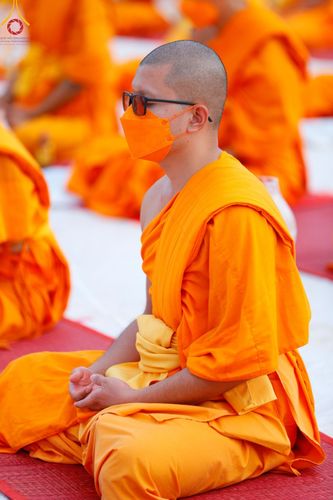 ภาพ No.129408:พิธีประดิษฐานพระบรมสารีริกธาตุ ณ มหารัตนะเจดีย์สิริปทุมสวรรค์ ศูนย์ปฏิบัติธรรมภาคใต้ อ.บางกล่ำ จ.สงขลา วันที่ 10 มีนาคม พ.ศ.2567