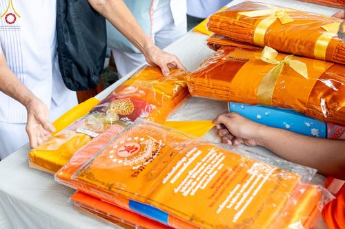 ภาพ No.203442:พิธีทอดผ้าป่าทำนุบำรุงศาสนสถาน ณ วัดปรางค์หลวง ตำบลบางม่วง อำเภอบางใหญ่ จังหวัดนนทบุรี ในโครงการธรรมยาตรา กตัญญูบูชา มหาปูชนียาจารย์ พระมงคลเทพมุนี(สด จนฺทสโร) พระผู้ปราบมาร อนุสรณ์สถาน 7 แห่ง ปีที่ 13 วันที่ 29 มกราคม พ.ศ. 2568