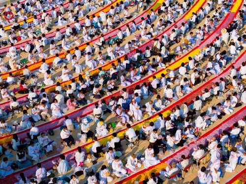 ภาพ No.107924:พิธีต้อนรับพระธรรมยาตรา ในโครงการธรรมยาตรากตัญญูบูชา มหาปูชนียาจารย์ พระมงคลเทพมุนี(สด จนฺทสโร) พระผู้ปราบมาร อนุสรณ์สถาน 7 แห่ง ปีที่ 12 วันที่ 7 มกราคม พ.ศ. 2567 ณ อนุสรณ์สถานคลองบางนางแท่น  อ.สามพราน จ.นครปฐม