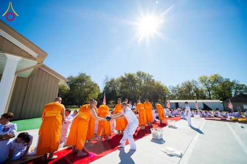 ภาพ No.168223:พิธีทอดกฐินสามัคคี ประจำปี 2567 สร้างอาคารแก้วธรรมชัยรัตนอนันต์ บูชาธรรม 80 ปี หลวงพ่อธัมมชโย ณ วัดพระธรรมกายเทนเนสซี สหรัฐอเมริกา วันอาทิตย์ที่ 20 ตุลาคม พ.ศ. 2567