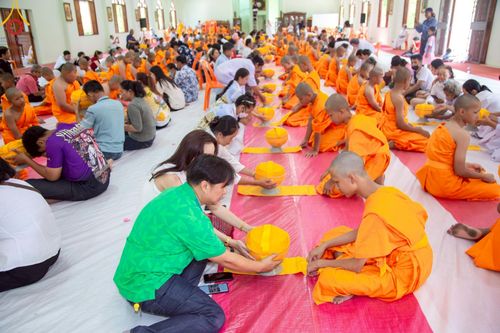 ภาพ No.216431:วันเสาร์ที่ 5 เมษายน พ.ศ. 2568 พิธีขอบรรพชา พิธีขอสรณคมน์และศีล พิธีขอนิสสัย พิธีถวายบาตร ในโครงการบรรพชาสามเณรฟื้นฟูพระพุทธศาสนาทั่วไทย  ณ วัดพระพุทธบาท ราชวรมหาวิหาร ต.ขุนโขลน อ.พระพุทธบาท จ.สระบุรี