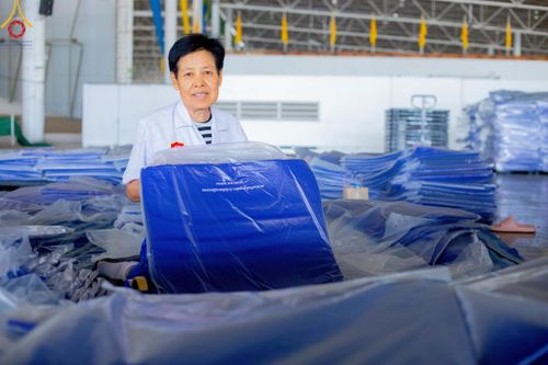 ภาพ No.218519:วันที่ 15 - 18 เมษายน พ.ศ. 2568 การเตรียมภาชนะสำหรับถวายภัตตาหาร , การจัดโต๊ะเก้าอี้ในลานธรรม , การแพ็คพัสดุงานต้อนรับ เพื่องานวันคุ้มครองโลก 22 เมษายน พ.ศ.2568 วัดพระธรรมกาย