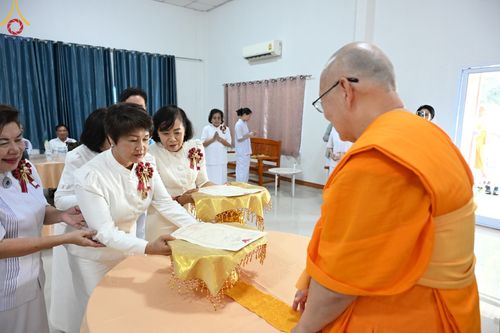 ภาพ No.172546:พิธีทอดกฐินเพื่อสร้าง "ลานเอนกประสงค์พญานาค 4 ตระกูล" วันที่ 15 พฤศจิกายน พ.ศ.2567 ณ พุทธอุทยานนานาชาติ อ.โพนพิสัย จ.หนองคาย