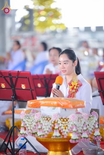 ภาพ No.320724:วันที่ 11 เมษายน พ.ศ.2569 พิธีตักบาตรฉลองสามเณรใหม่ โครงการบรรพชาสามเณรกล้าตะวัน ณ มหารัตนวิหาคด คอร์ 25 ชั้น 2 วัดพระธรรมกาย