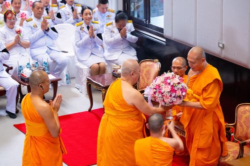 ภาพ No.332316:วันเสาร์ที่ 6 มิถุนายน พ.ศ.2569 พิธีต้อนรับสัญญาบัตร พัดยศ พระราชภาวนาวชิรวิเทศ วิ. ณ อุโบสถพระไตรปิฏก วัดพระธรรมกาย