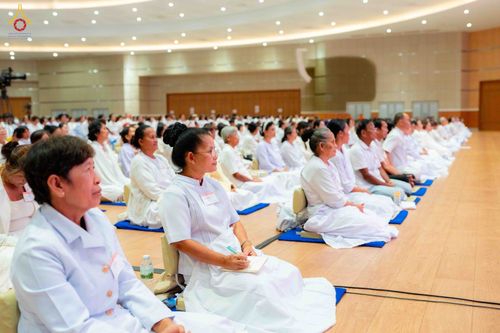 ภาพ No.344364:วันที่ 21-23 สิงหาคม พ.ศ. 2569 สัมมนารวมใจผู้นำบุญ บูชาธรรม 82 ปี หลวงพ่อธัมมชโย รุ่นที่ 1 กฐินสามัคคีทั่วไทย 30,000 วัด โครงการอุปสมบทบูชาธรรมมหาปูชนียาจารย์ 3,000 รูป  ณ ศูนย์ปฏิบัติธรรมเวิล์ดพีช วัลเล่ย์ จ.นครราชสีมา