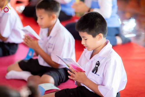 ภาพ No.304857:วันที่ 28 มกราคม พ.ศ. 2569 พิธีทอดผ้าป่าทำนุบำรุงศาสนสถาน ณ วัดบ่อทอง ต.คูขวาง อ.ลาดหลุมแก้ว จ.ปทุมธานี ในโครงการธรรมยาตรา กตัญญูบูชา มหาปูชนียาจารย์ พระมงคลเทพมุนี(สด จนฺทสโร) พระผู้ปราบมาร อนุสรณ์สถาน 7 แห่ง ปีที่ 14