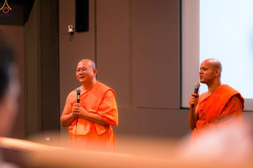 ภาพ No.319200:วันที่ 3 เมษายน พ.ศ. 2569 คณะชาวอินเดีย 47 ท่าน เข้าเยี่ยมชม วัดพระธรรมกาย