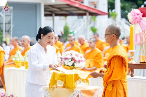 ภาพ No.336423:วันจันทร์ที่ 22 มิถุนายน พ.ศ.2569 พิธีอัญเชิญพระธรรมกาย  วัดกลางธนรินทร์ ต.บ้านแป้ง อ.พรหมบุรี จ.สิงห์บุรี