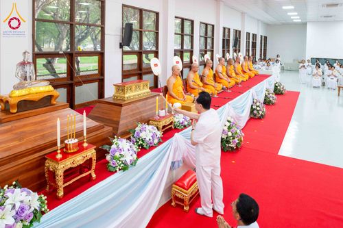 ภาพ No.315332:วันอังคารที่ 24 มีนาคม พ.ศ. 2569 พิธีบำเพ็ญกุศล คุณพ่อณรงค์ จินตมากุล  สิริอายุ 99 ปี 11 เดือน โยมบิดา พระครูปลัดรัตนวีรวัฒน์ (รังสฤษดิ์ อิทฺธิจินตโก) ที่ปรึกษาเจ้าคณะจังหวัดปทุมธานี เจ้าอาวาสวัดพระธรรมกาย  ณ ห้องปลูกศรัทธา 2 วัดพระธรรมกาย ปทุมธานี