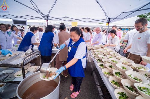 ภาพ No.144939:พิธีประดิษฐานลูกนิมิตมหาสมบัติ ผูกสีมาสถาปนาอุโบสถ บูชาธรรม ๘๐ ปี หลวงพ่อธัมมชโย วันอาทิตย์ที่ ๓๐ มิถุนายน พ.ศ. ๒๕๖๗ วัดพระธรรมกายนิวเจอร์ซี ประเทศสหรัฐอเมริกา