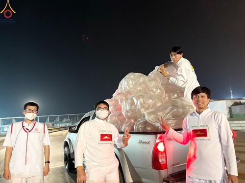 ภาพ No.208312:V.55 สารพัดV สารพัดดี ที่วัดพระธรรมกาย ในโครงการธรรมยาตรา กตัญญูบูชา มหาปูชนียาจารย์ พระมงคลเทพมุนี (สด จนฺทสโร) พระผู้ปราบมาร อนุสรณ์สถาน 7 แห่ง ปีที่ 13 ระหว่างวันที่ 2-31 มกราคม พ.ศ. 2568