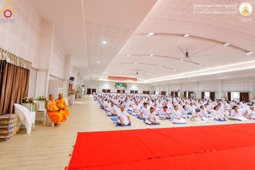 ภาพ No.152308:โครงการอบรมอุบาสก อุบาสิกาแก้ว ตัวแทนทอดกฐิน 30,000 วัด ทั่วไทย ระหว่างวันที่ 6-8 กันยายน พ.ศ. 2567 ณ ศูนย์อบรมเยาวชนกาญจนบุรี