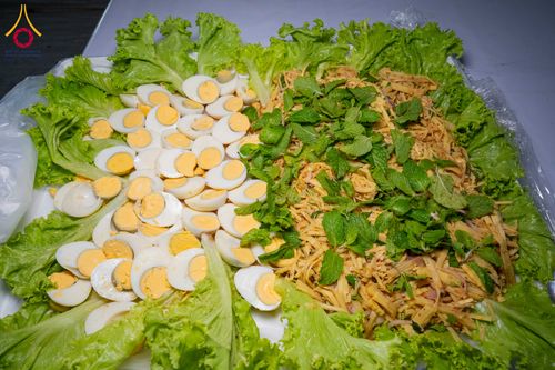 ภาพ No.300268:วันที่ 22 มกราคม พ.ศ. 2569 พิธีถวายภัตตาหารเป็นสังฆทาน แด่พระธรรมยาตรา ณ อนุสรณ์สถานบางปลา วัดบางปลา อำเภอบางเลน จังหวัดนครปฐม ในโครงการธรรมยาตรา กตัญญูบูชา มหาปูชนียาจารย์ พระมงคลเทพมุนี(สด จนฺทสโร) พระผู้ปราบมาร อนุสรณ์สถาน 7 แห่ง ปีที่ 14