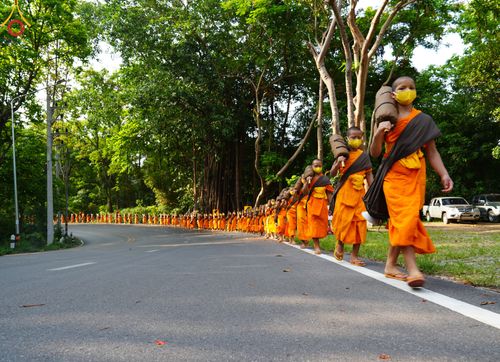 ภาพ No.81254:พระภิกษุ สามเณร วัดบ้านขุน  ธรรมยาตราฉลองแชมป์บาลี ของคณะสงฆ์ภาค 7 ประจำปี 2566 วันเสาร์ที่ 27 พฤษภาคม พ.ศ. 2566