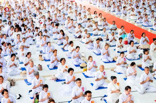 ภาพ No.327140:วันศุกร์ที่ 1 พฤษภาคม พ.ศ.2569 พิธีทอดผ้าป่า โปรยรัตนชาติ ตอกเสาเข็มมงคลต้นแรก สถาปนา “องค์พระเจดีย์เพื่อสร้างสันติภาพโลก” (แห่งแรกของภาคอีสาน) ณ ธุดงคสถานอำนาจเจริญ  อ.เมือง จ.อำนาจเจริญ