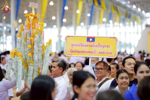 ภาพ No.264696:วันอาทิตย์ที่ 2 พฤศจิกายน พ.ศ. 2568 พิธีทอดกฐินสามัคคี ณ สภาธรรมกายสากล วัดพระธรรมกาย